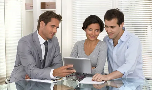 enhance-customer-experience-in-insurance-companies-with-ciam